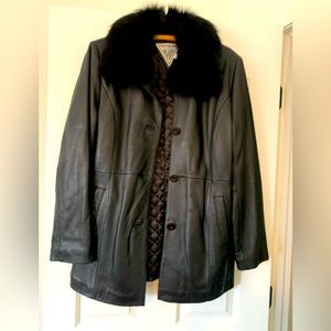 Brand new women leather jacket with real removable Fox fur.